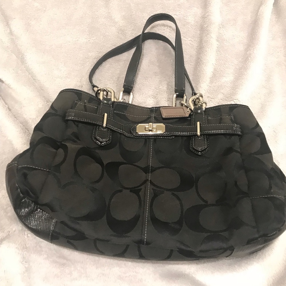 COACH Chelsea Signature Jayden Carryall Satchel